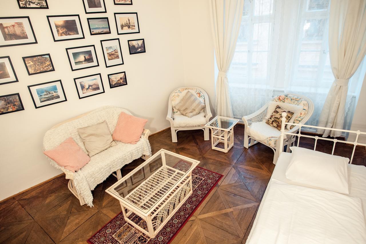 Apartment Astronomical Clock Prague Exterior photo